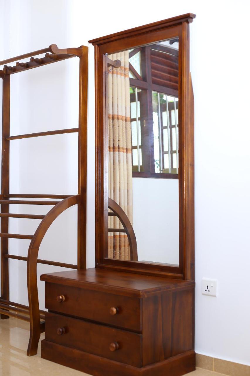 Kaumadi Villa Unawatuna Exterior photo